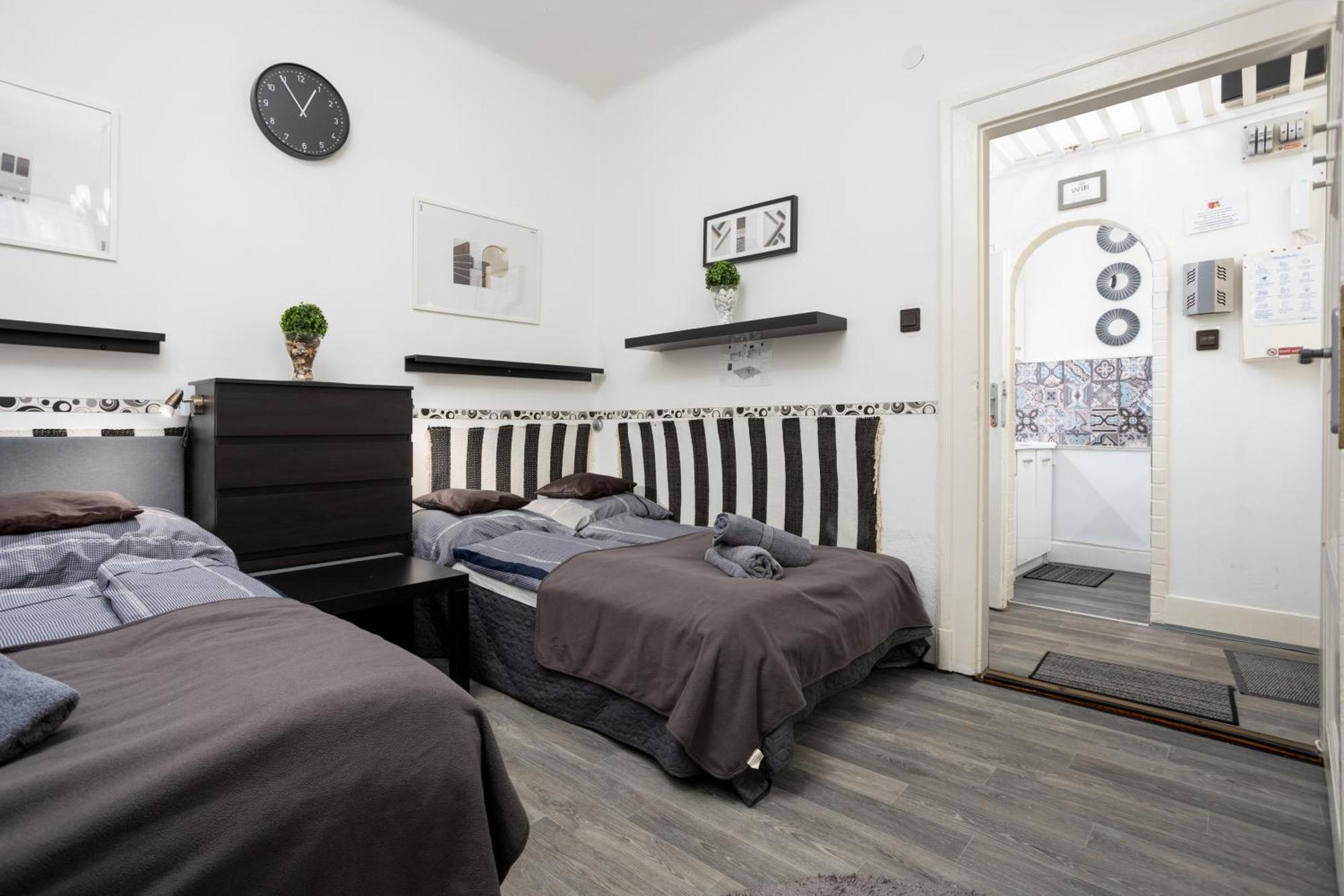 Gecko Centrum Apartman Budapest — Photos 1